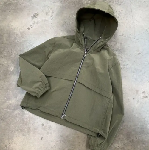 Custom Windbreaker Jacket | Lightweight OEM Private Label Manufacturer